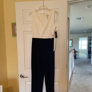 En Focus jumpsuit NWT